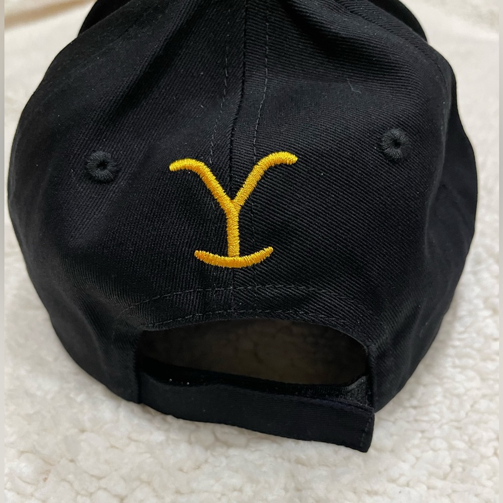 NWOT Yellowstone Dutton Ranch Cap - Picture 3 of 3